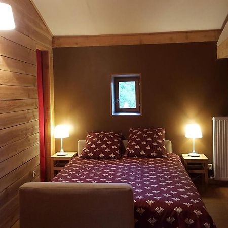 Le Chalet Du Parc Bed and Breakfast Annonay Buitenkant foto