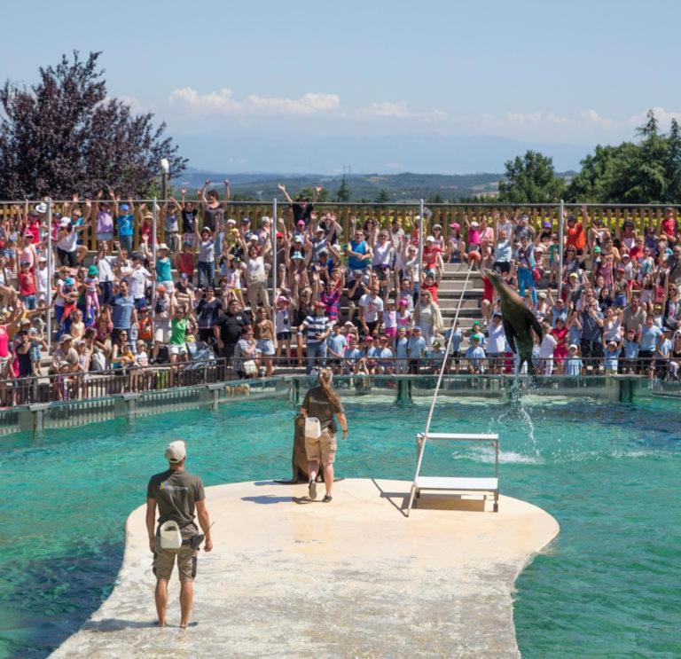 Le Chalet Du Parc Annonay Buitenkant foto